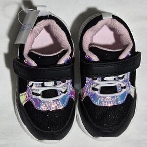 **NEW** Carters Girls Sawyer Tennis Shoes, Size 4